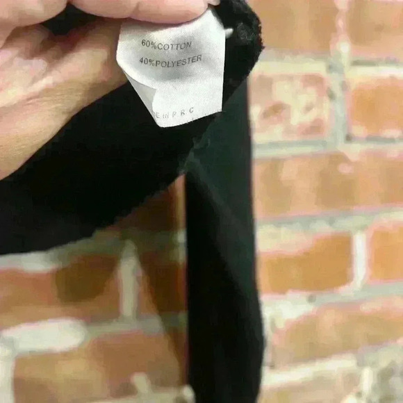 Brandy Melville Cropped Los Angeles Black Crewneck Pullover - Picture 3 of 5